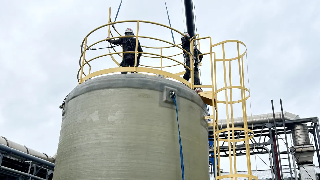 FRPタンク新規据付